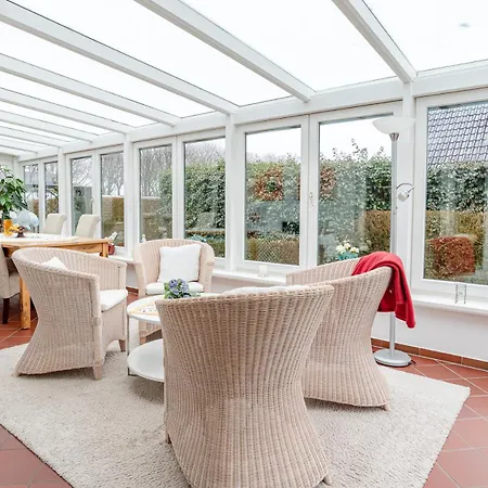 White House 1 Apartament *