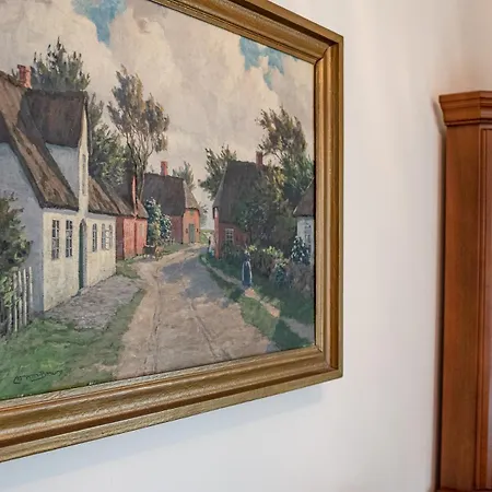 White House 1 Apartament