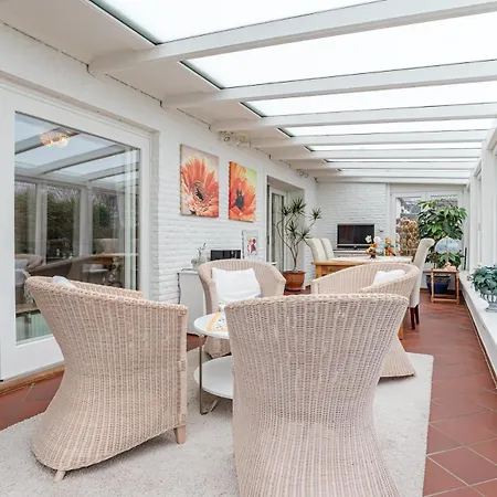 Apartament White House 1 *