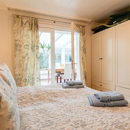 White House 1 Apartament